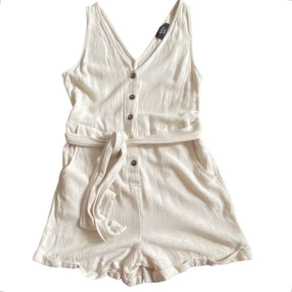 Vici Viscose and Linen Blend Belted Romper Sleeveless V-neck Buttons Cream Sz M - Picture 3 of 9